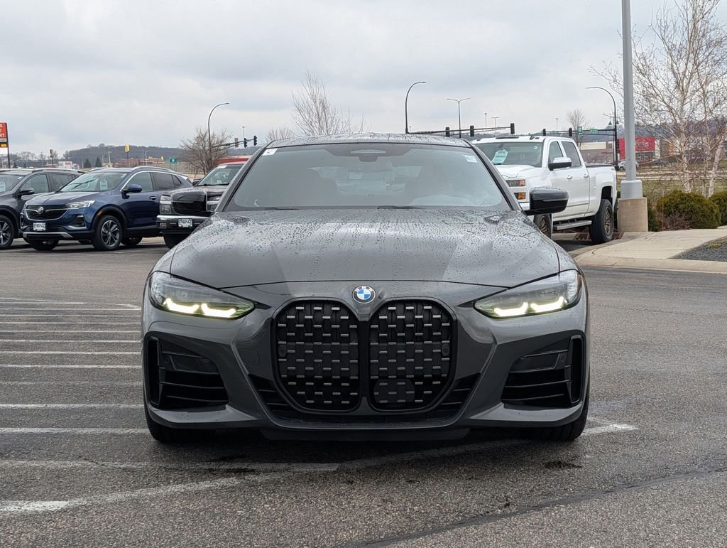 Used 2022 BMW 4 Series M440i with VIN WBA13AR04NCJ89436 for sale in Rochester, Minnesota