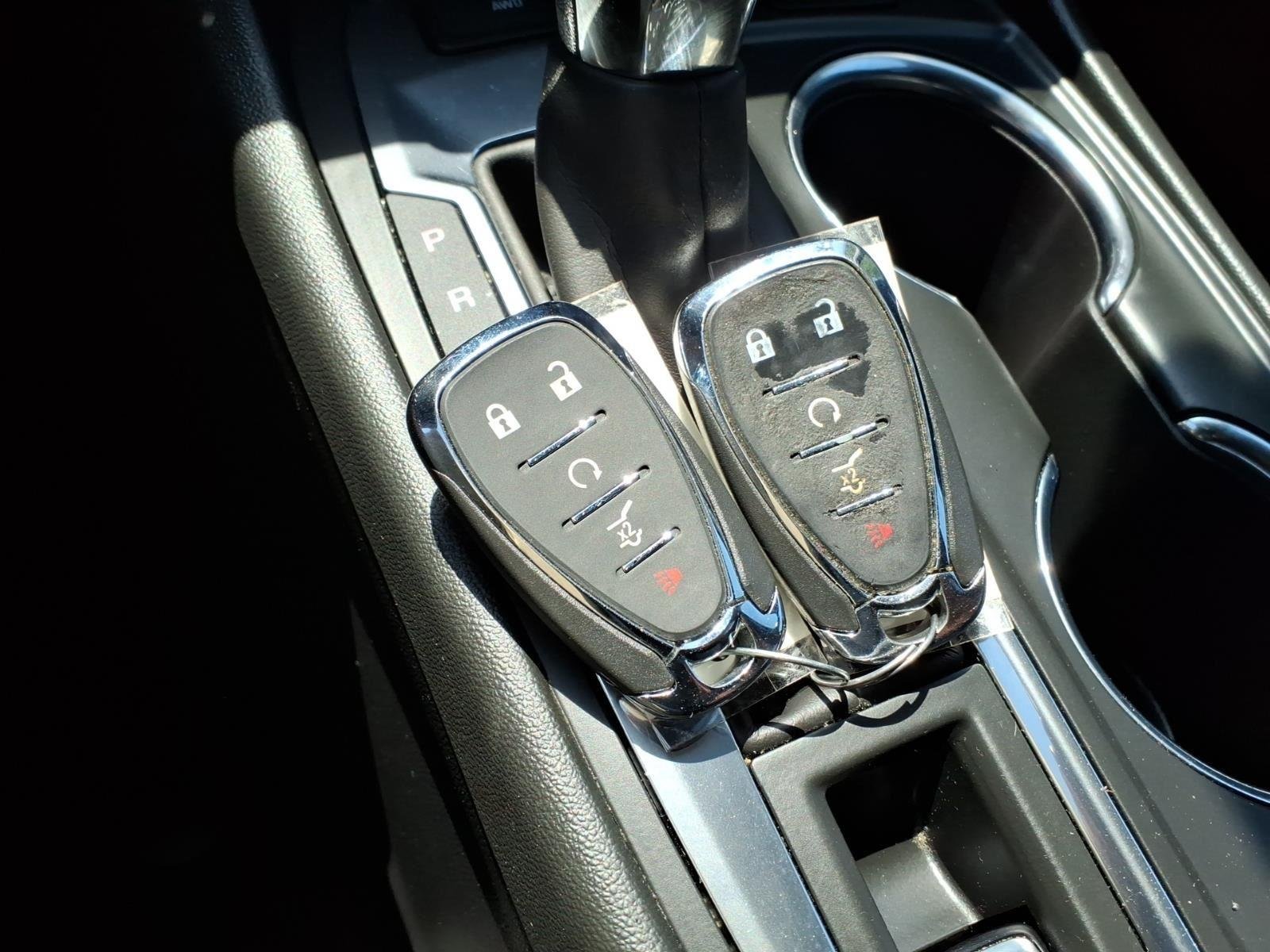 Used 2022 Blue Glow Metallic Chevrolet LT image 32