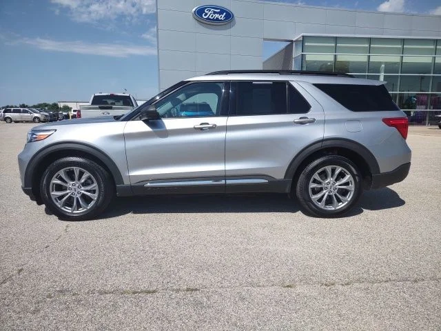 Certified Used 2021 Silver Metallic Ford XLT image 2