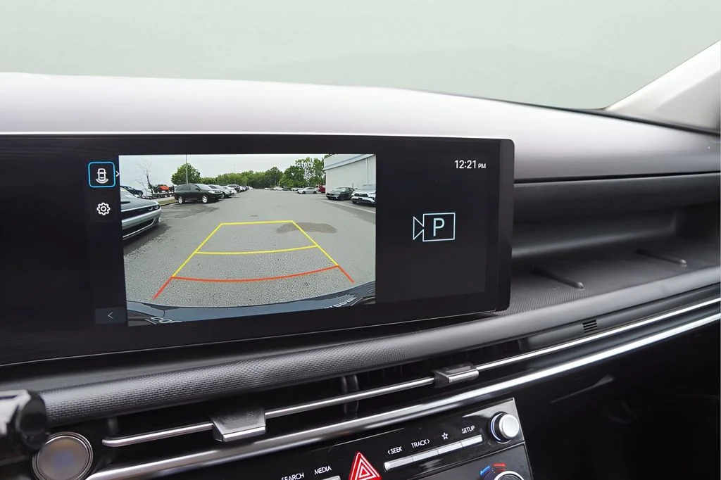 Used 2026 Atlantis Blue Hyundai SEL image 24
