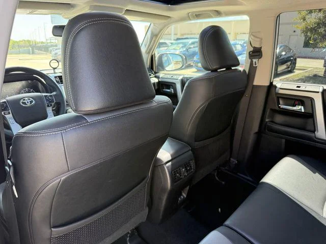 Certified Used 2020 ICE CAP Toyota SR5 Premium image 25
