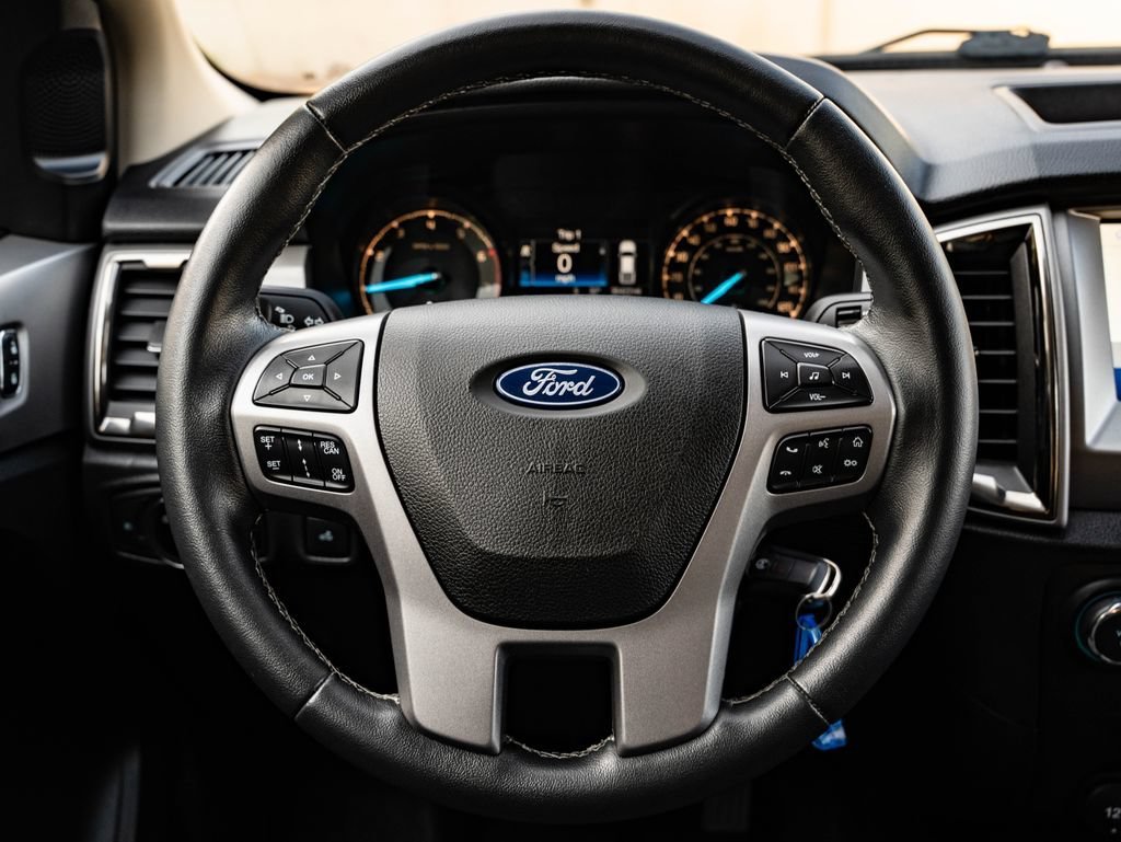 Used 2023 Velocity Blue Metallic Ford XLT image 37