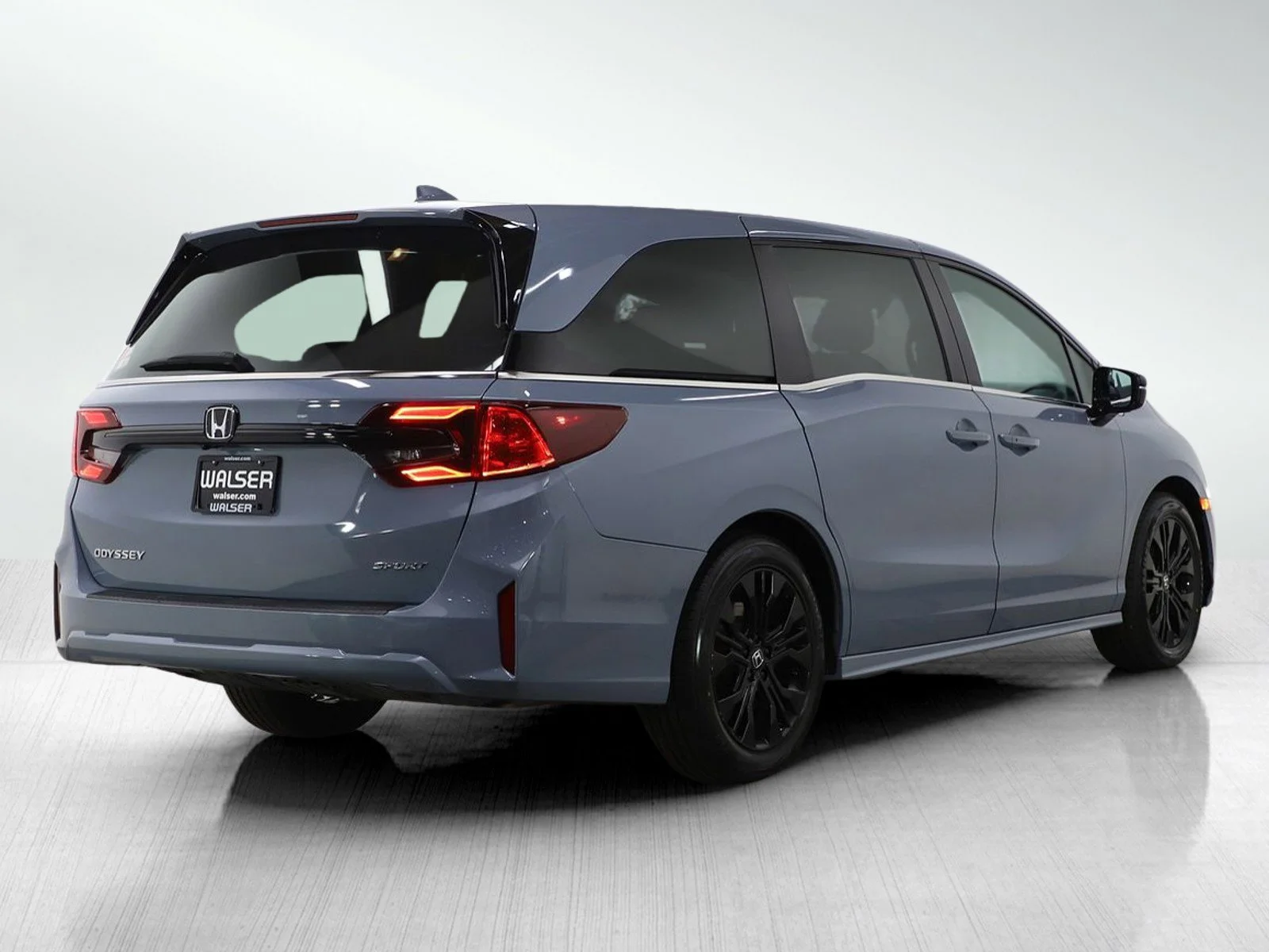 Used 2025 SONIC GRAY Honda Sport-L image 6