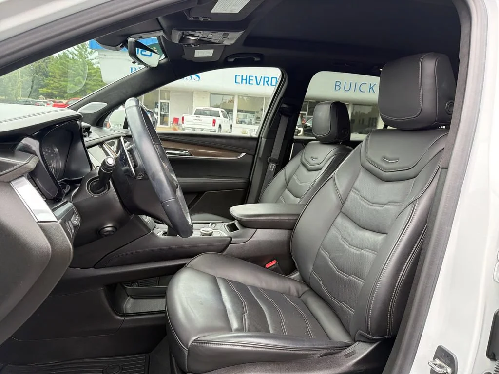 2023 Cadillac XT6 Sport - Photo 13