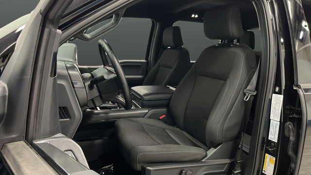 Used 2024 Agate Black Metallic Ford XLT image 11