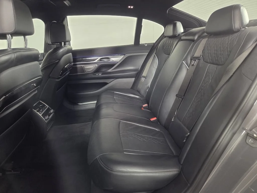 Used 2022 Bernina Grey Amber Effect Metallic BMW 740i image 24