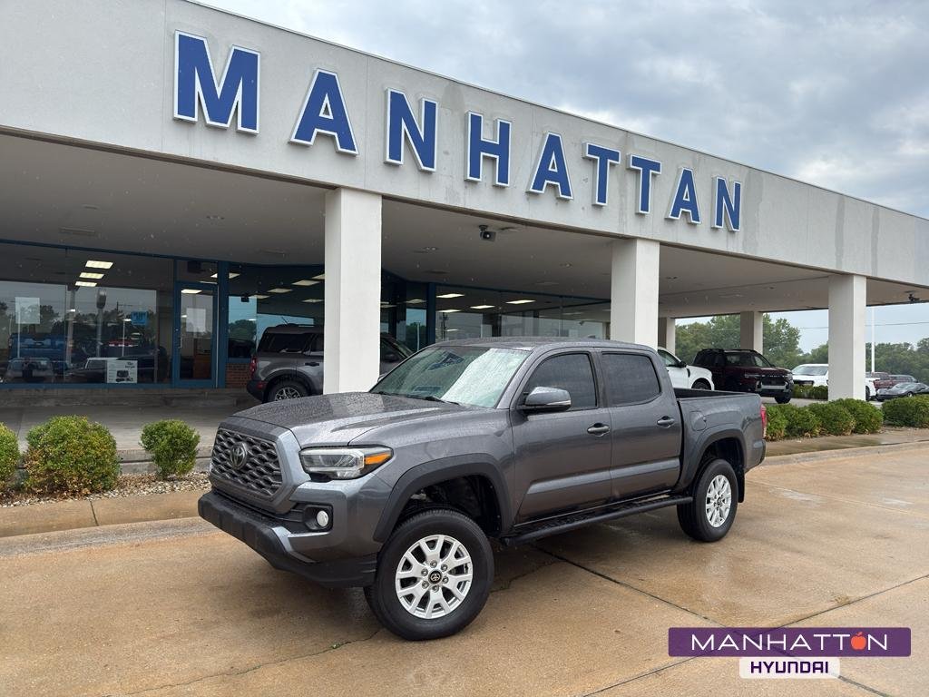 Used 2022 Magnetic Gray Metallic Toyota SR5 image 1
