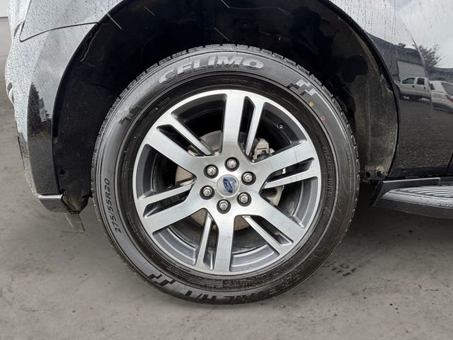 Used 2024 Black Metallic Ford Limited image 14