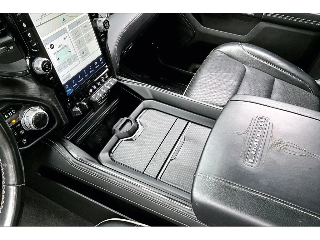 Used 2022 Diamond Black Crystal Pearlcoat Ram Limited image 17