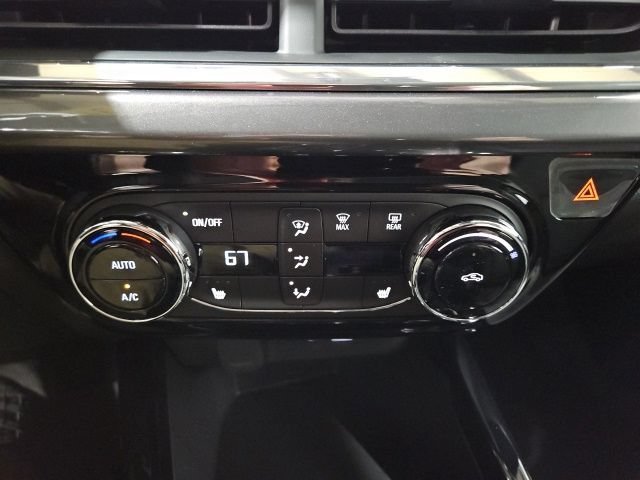 New 2026 Mosaic Black Metallic Chevrolet ACTIV image 24