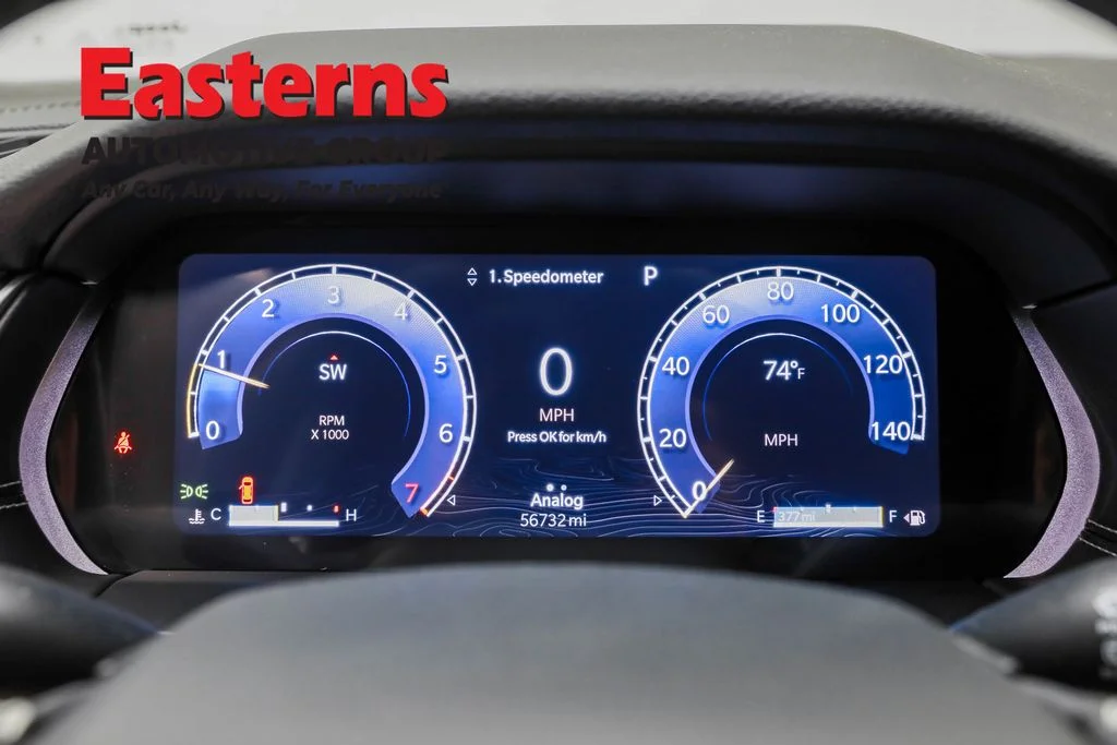Used 2024 White Jeep Altitude image 18