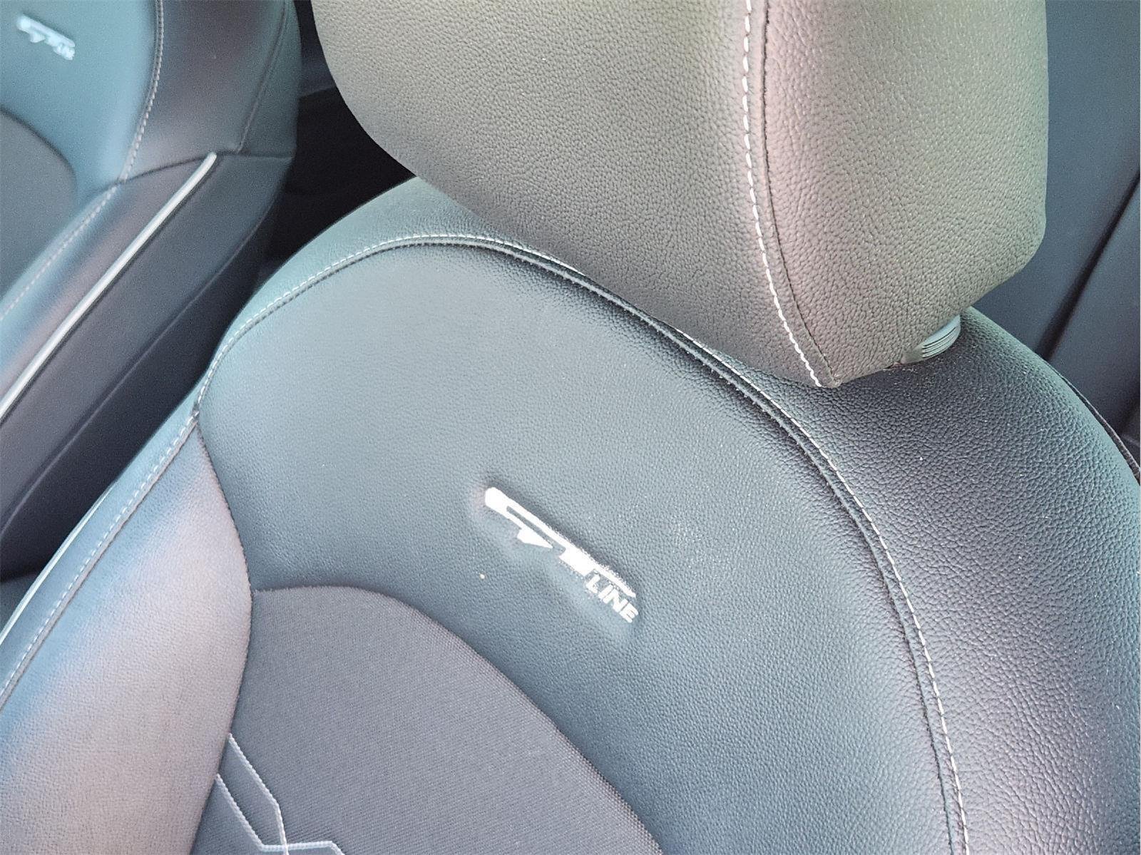 Used 2024 Snow White Pearl Kia GT-Line image 14