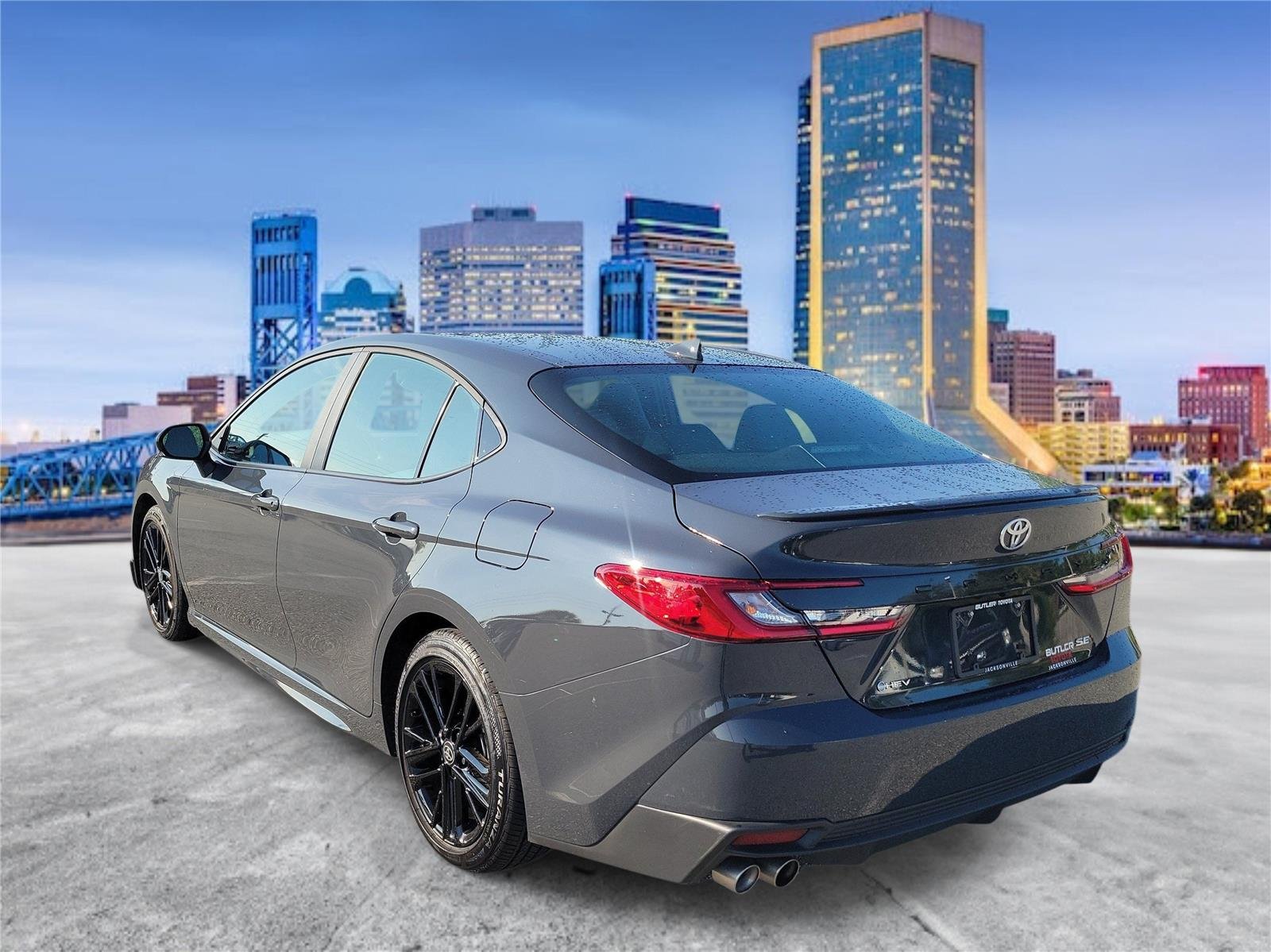 Used 2026 Underground TOYOTA SE image 2