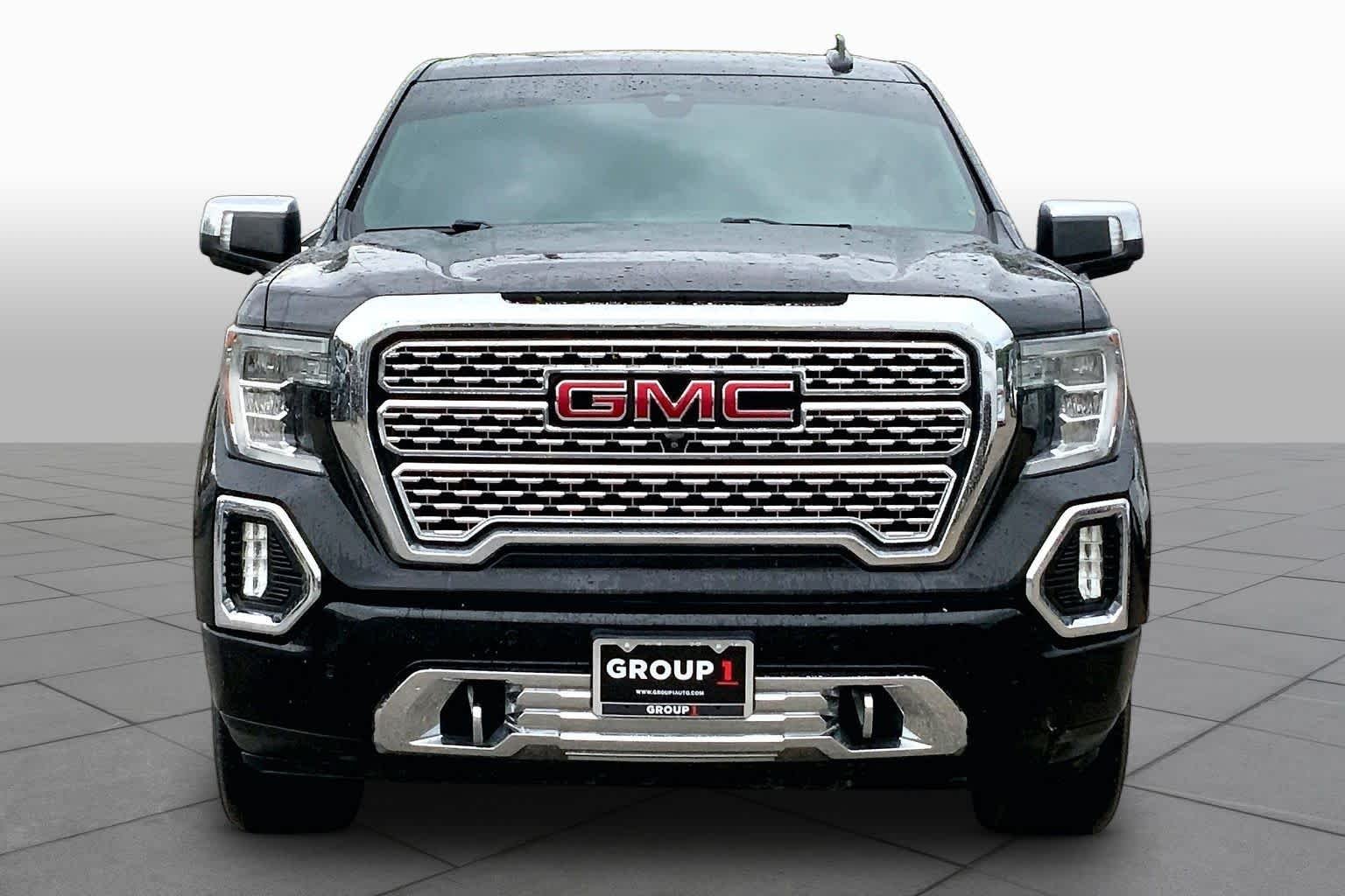Used 2020 Onyx Black GMC Denali image 4