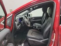 2026 Chrysler Pacifica Select - Photo 12