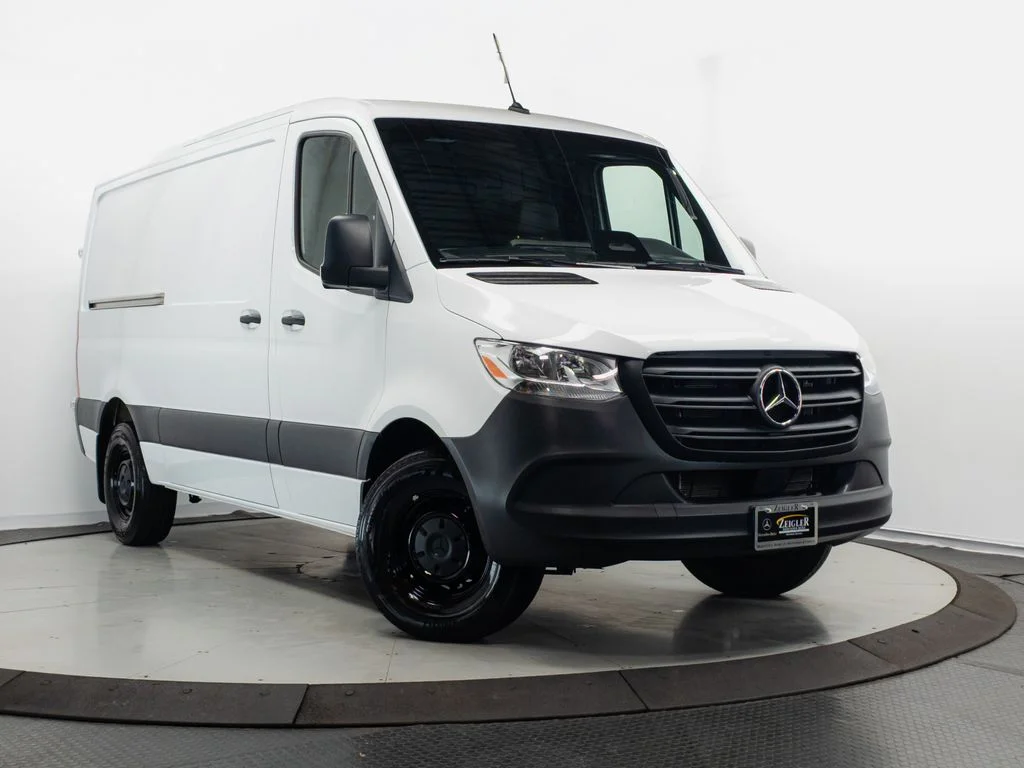 2026 Mercedes-Benz Sprinter 2500 144 WB HO's photo