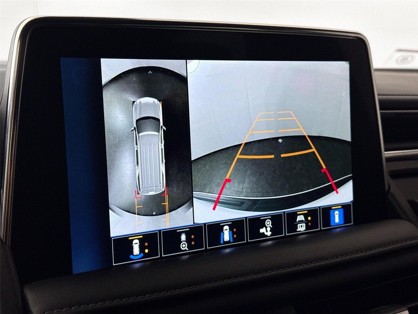 Used 2022 Summit White Chevrolet LT image 24