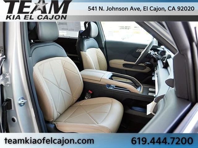 New 2027 Silver Kia EX image 15