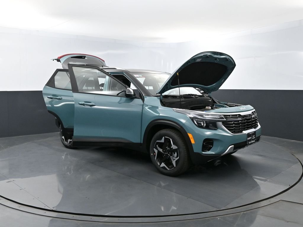 New 2026 Pluton Blue / Black Roof Kia S image 31