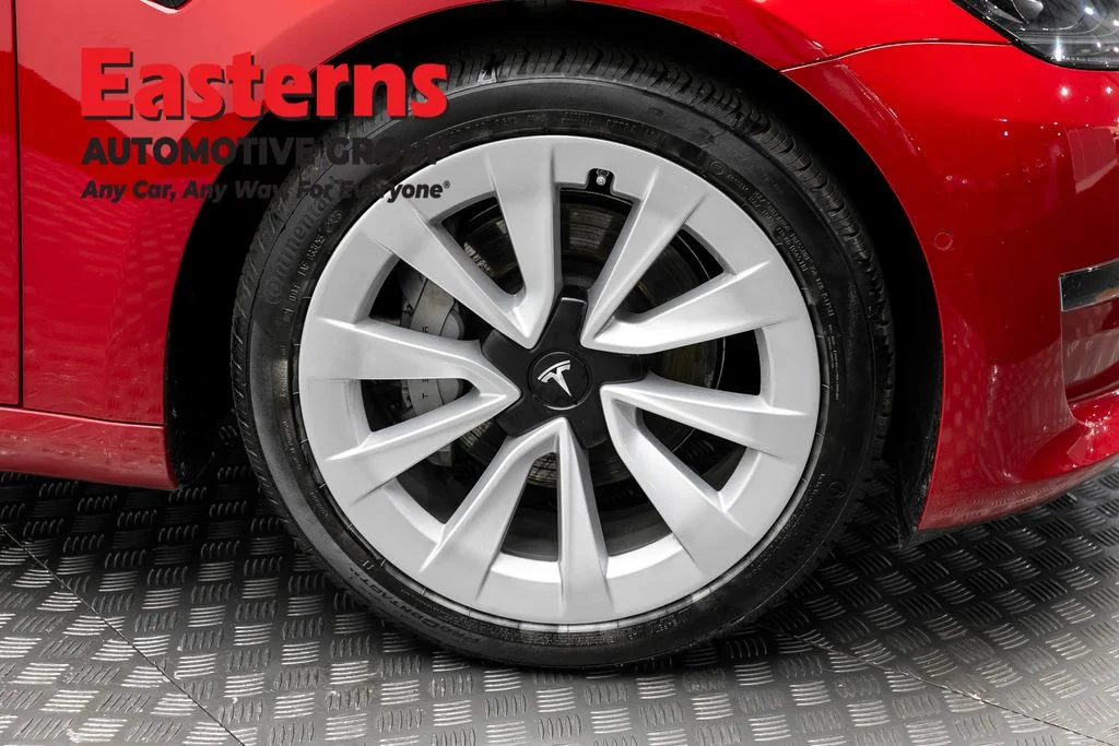 Used 2021 Red Tesla Standard Range Plus image 24