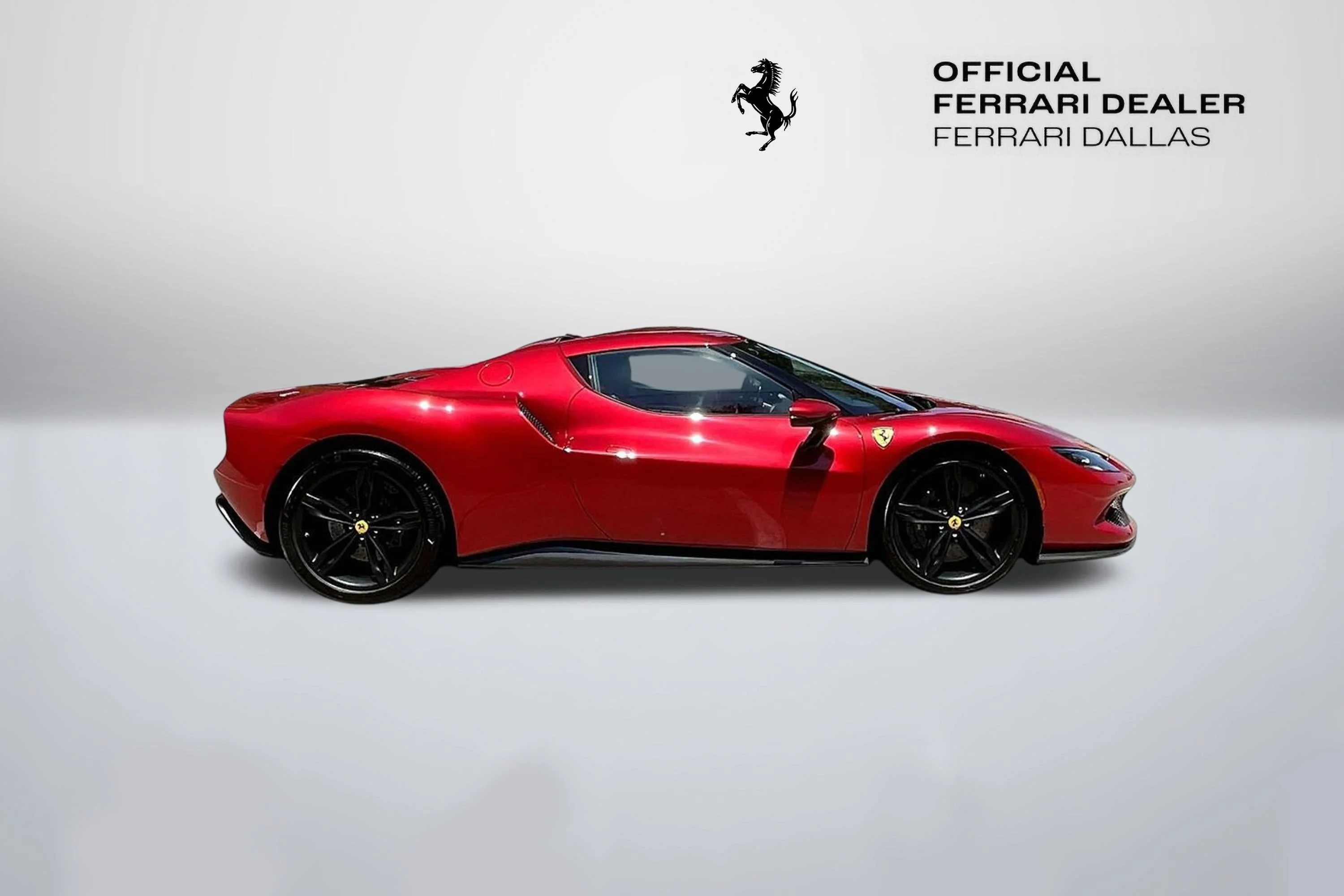 Used 2022 Rosso Imola Ferrari  image 4