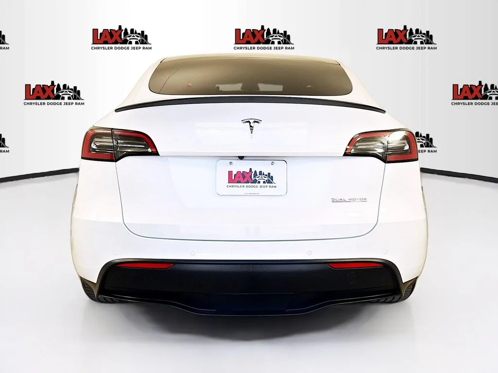 Used 2022 White Tesla Performance image 6