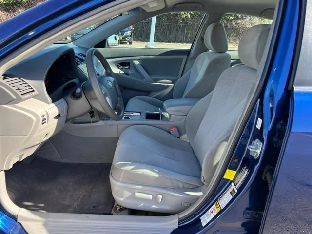 Used 2011 Blue Ribbon Metallic Toyota LE image 15