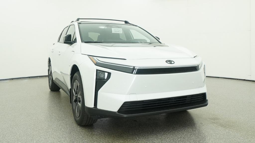 New 2026 Wind Chill Pearl Toyota XLE image 39