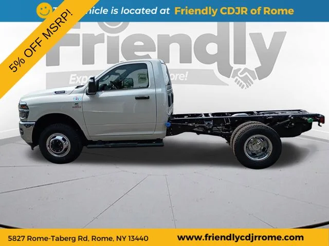 New 2026 Bright White Clear-Coat Exterior Paint RAM Tradesman image 8