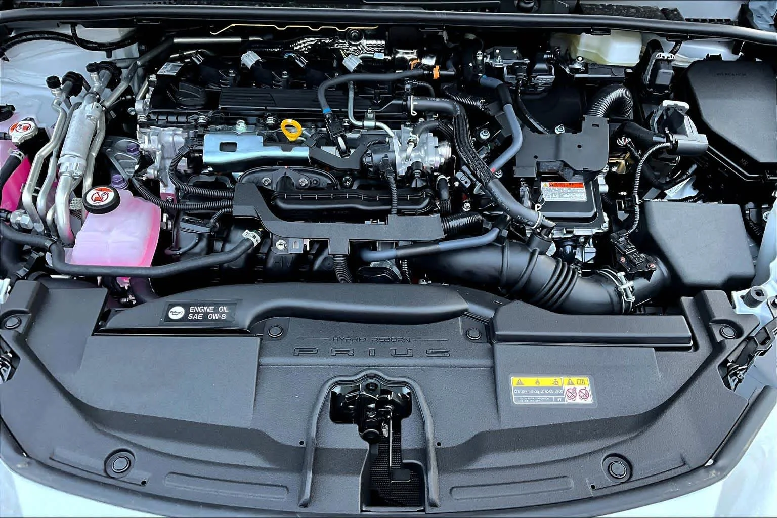 2026 Toyota Prius Plug-in Hybrid XSE - Photo 17