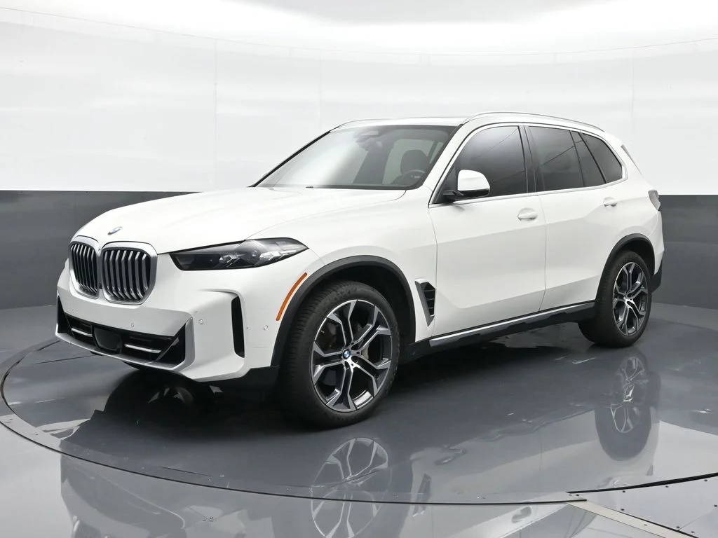 2024 BMW X5 sDrive40i's photo