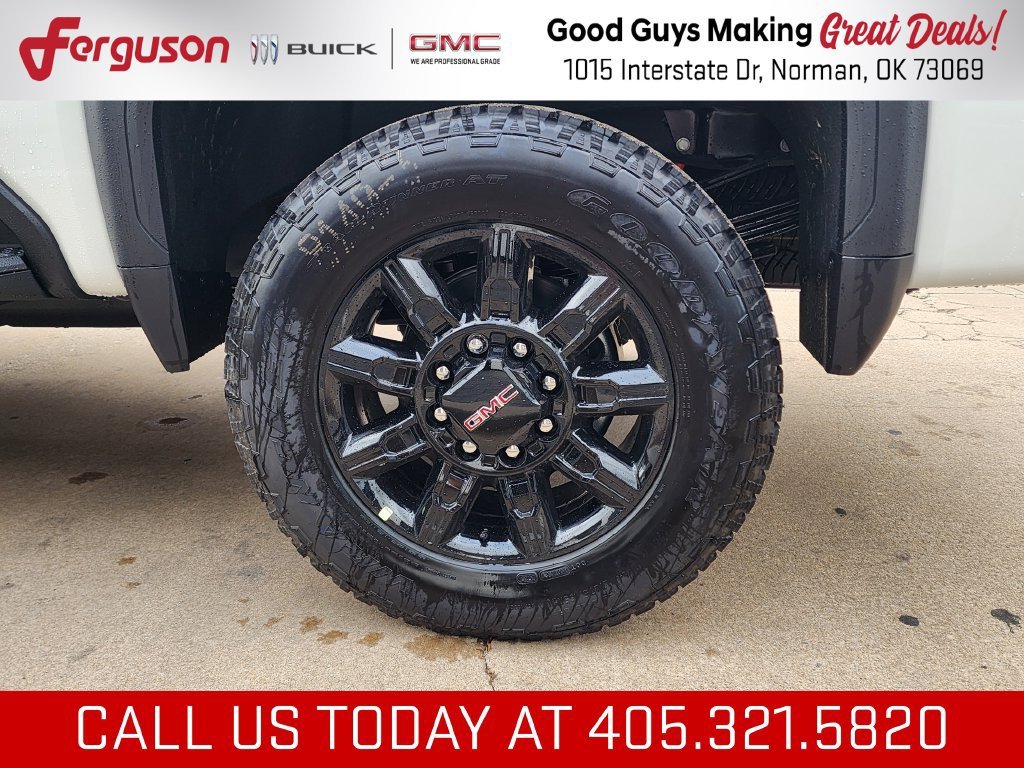 2026 GMC Sierra 2500HD AT4 - Photo 56