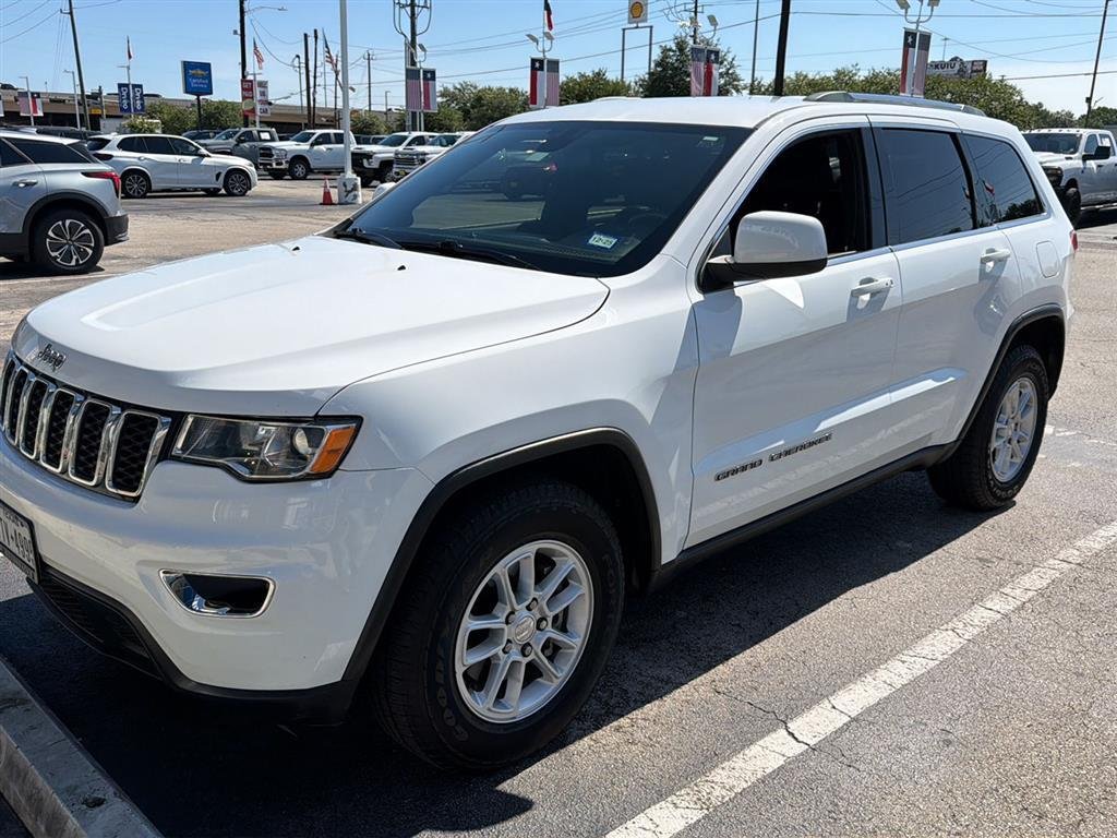 2018 Jeep Grand Cherokee Laredo E's photo