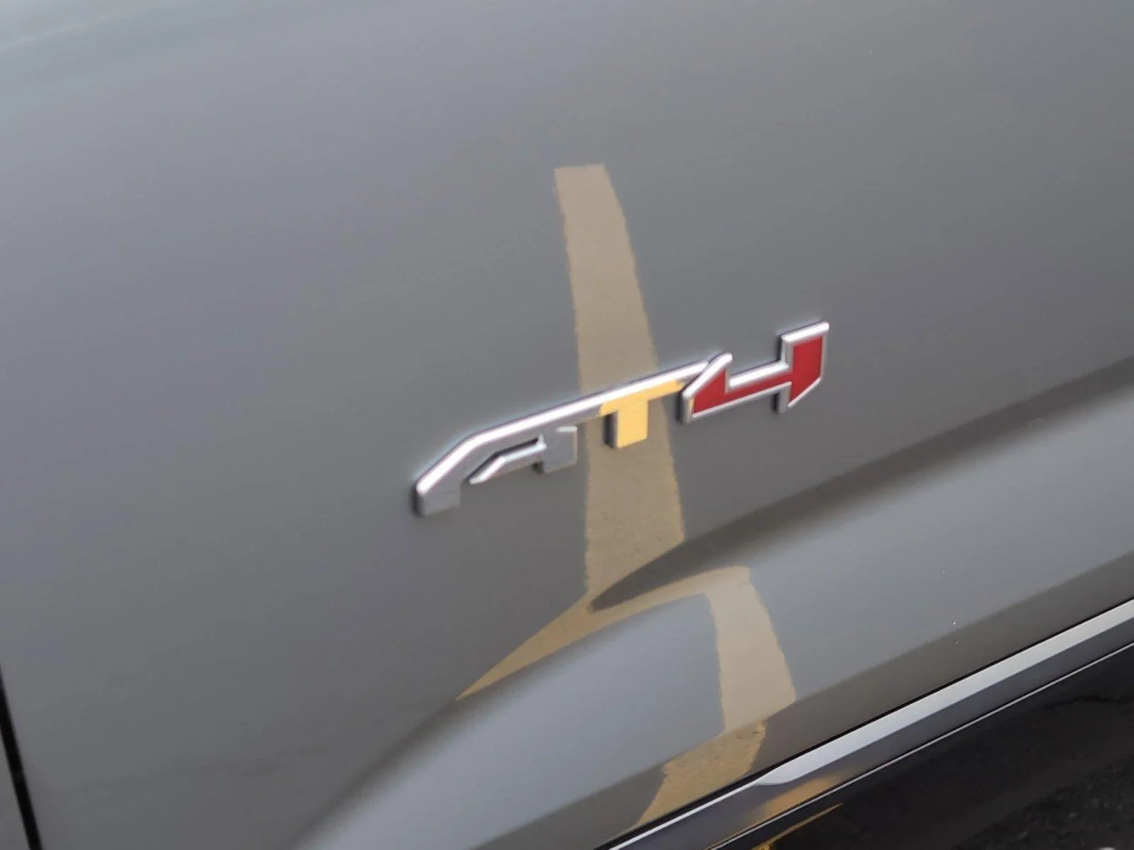Used 2026 Sterling Metallic GMC AT4 image 36