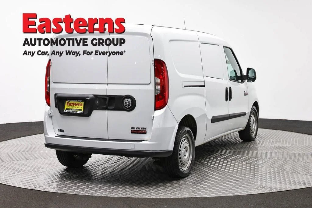 Used 2022 White Ram Base image 6