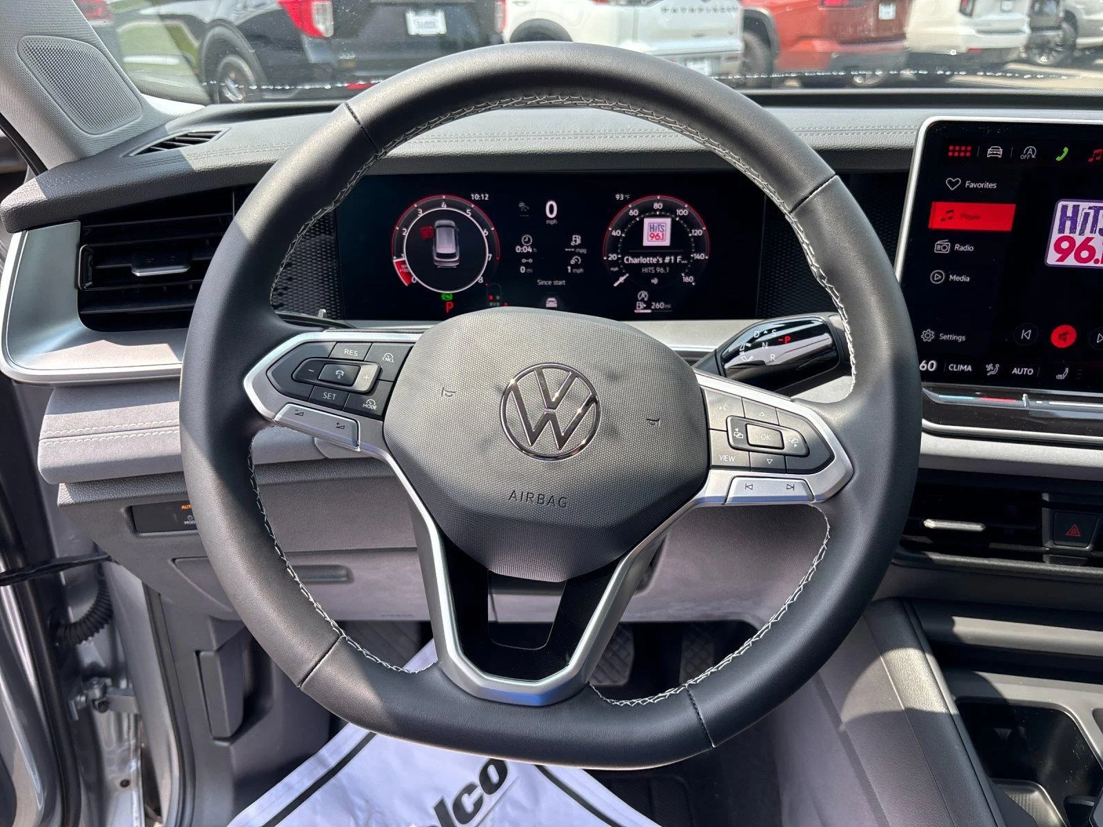 New 2026 Pyrite Silver Metallic Volkswagen SE image 18