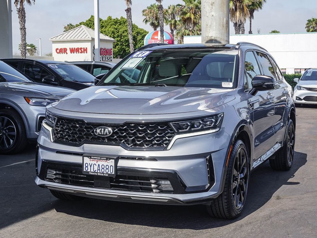 Used 2021 Silver Kia SX image 4