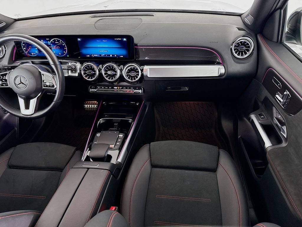 Used 2023 Silver Mercedes-Benz GLB 250 image 20