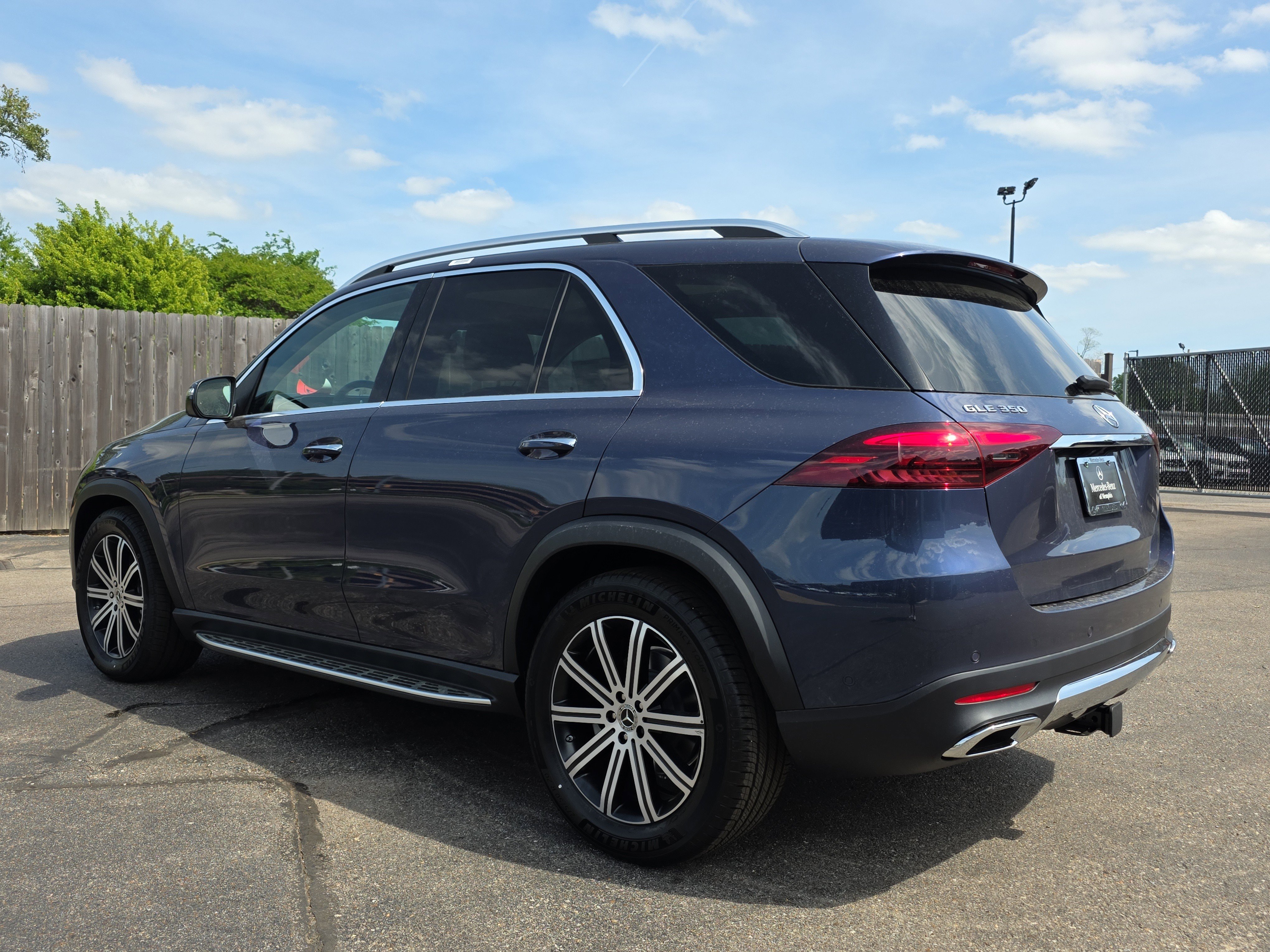 New 2026 Twilight Blue Metallic Mercedes-Benz GLE 350 image 31