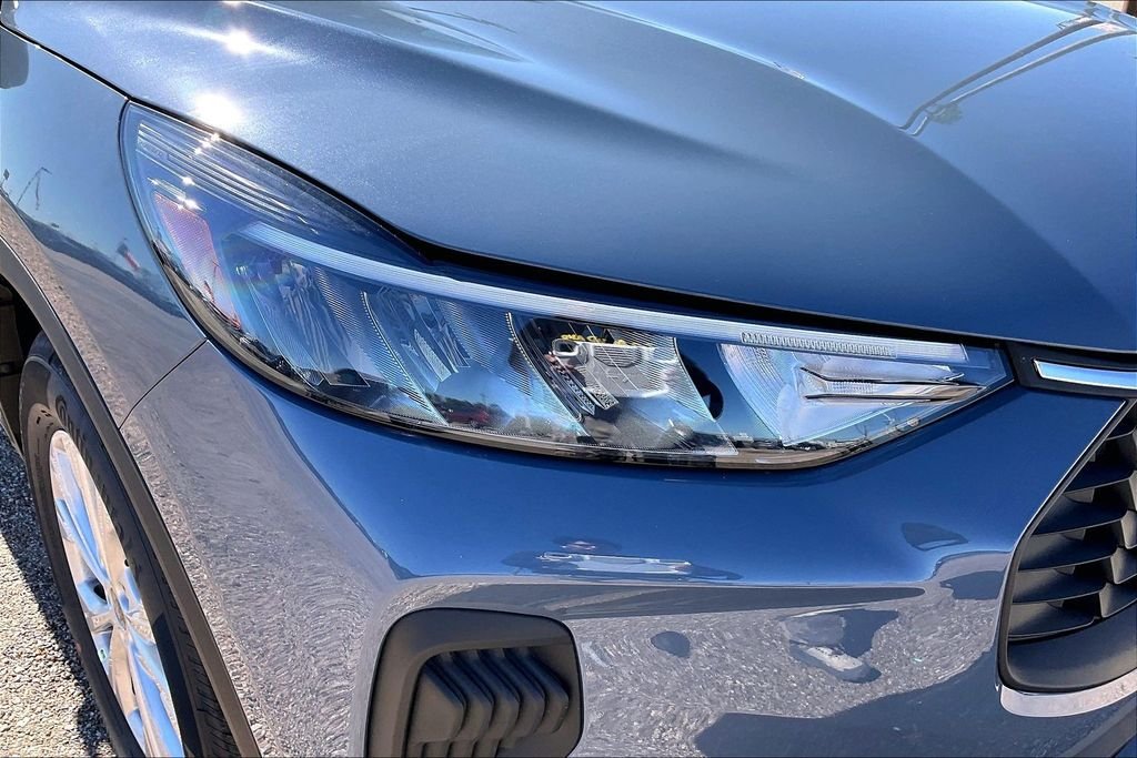 New 2026 Vapor Blue Metallic Ford Active image 16