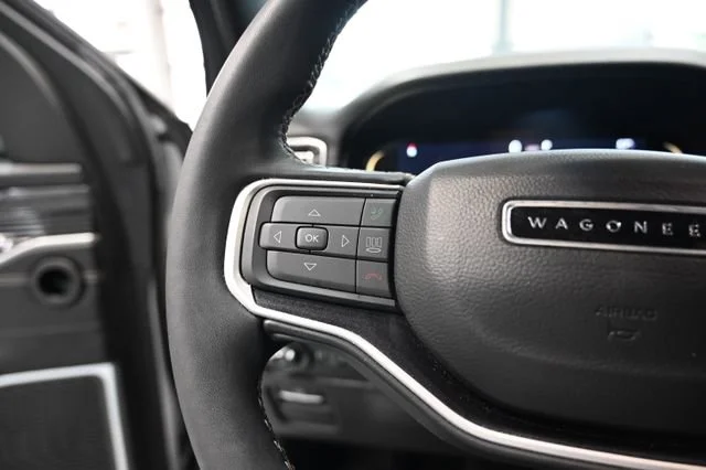 Used 2022  Jeep Series I image 26