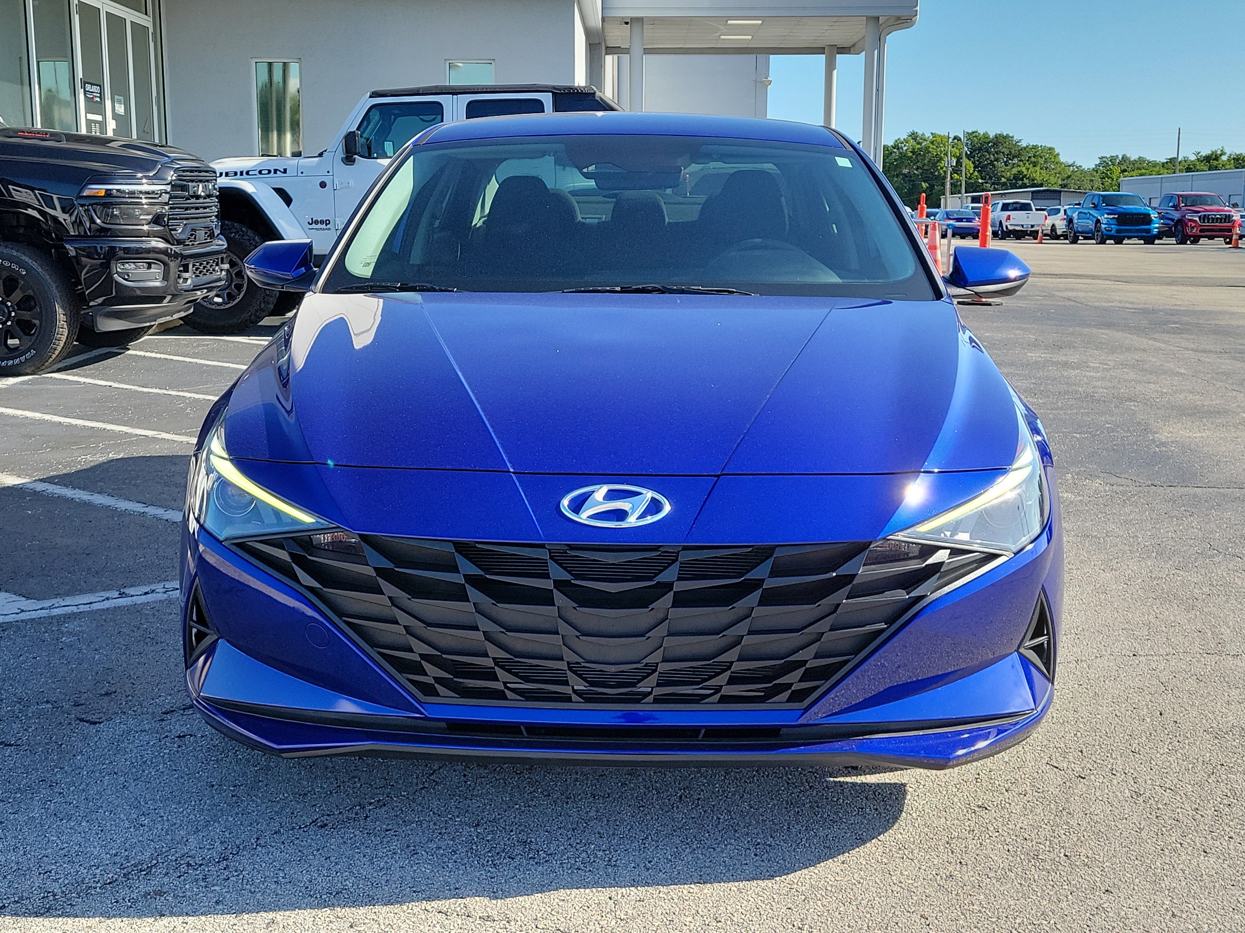 Used 2023 Intense Blue Hyundai SEL image 2