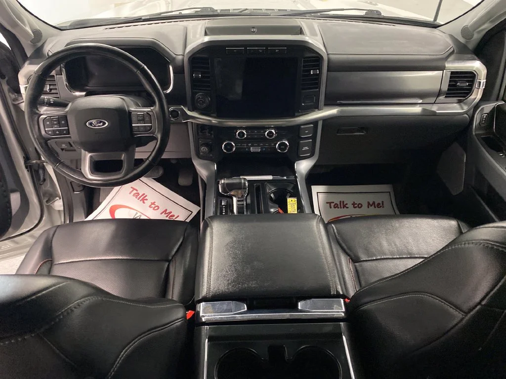 Used 2023 White Ford Lariat image 21