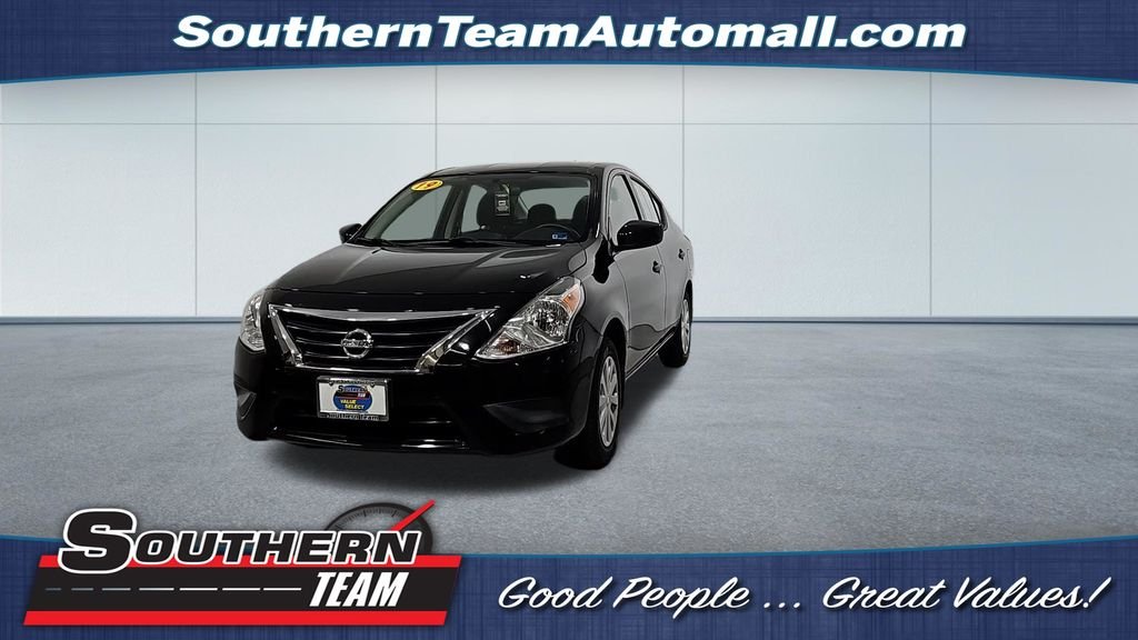 2019 Nissan Versa 1.6 S MT's photo