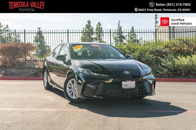 2025 Toyota Camry LE