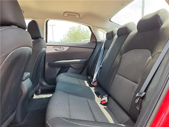 Used 2024 Currant Red KIA LXS (IVT) image 8