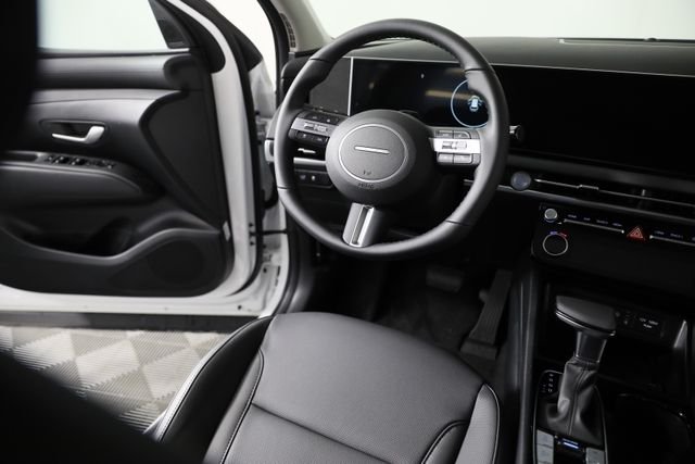 New 2026 White Hyundai SEL Premium image 23