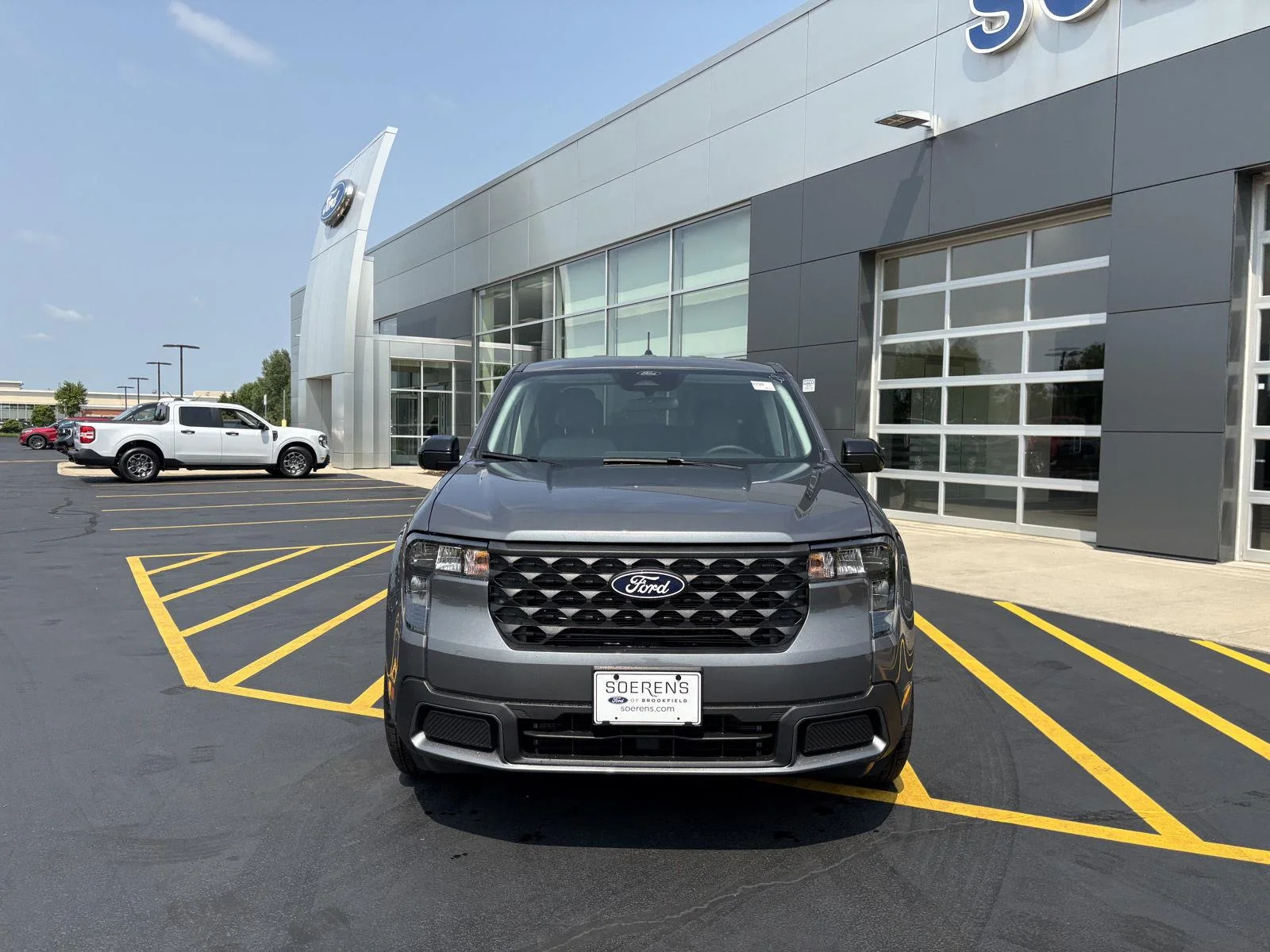 New 2026 Carbonized Gray Metallic Ford XLT image 2