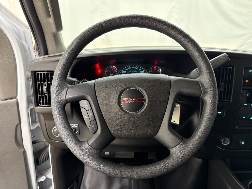 2024 GMC Savana Cargo Work Van - Photo 13