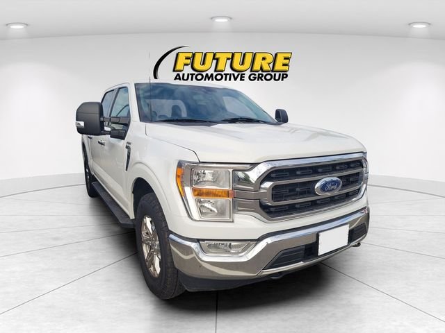 Used 2022  Ford XLT image 1